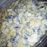 Salatka kolorowa z zoltym serem