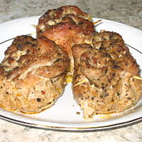 Sakiewki schabowe z suszonymi pomidorami