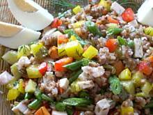 Fot. izeczka, Sałatka z kaszą gryczaną