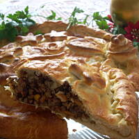 Pieróg z kaszą gryczaną i kurkami