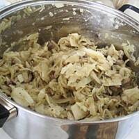 ŁAZANKI ze świeżej kapusty