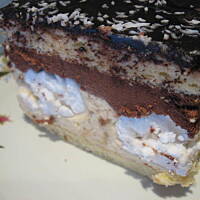 Placek z chałwą i bezami Marty