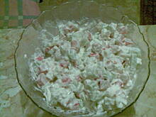 Fot. Niedzwiad, Jedyna-Sałatka z paluszków krabowych (prosta)