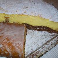 Sernik na ciemnym kruchym spodzie wg Różyczki