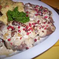 Polędwiczki w wykwintnym sosie "trzy pieprze"