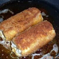 Krokiety z pieczarkami i żółtym serem