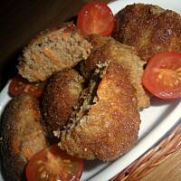 Kotlety mielone z marchewka i czosnkiem