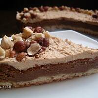Sernik kawowy z orzechami