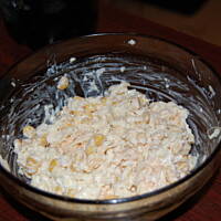 Sałatka serowo-kukurydziana