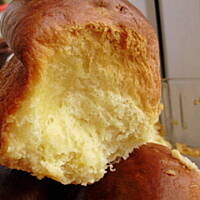 Buchty (buchteln) z "karmelowym" spodem