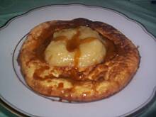 Fot. Mantu, omlet śniadaniowy z musem jabłkowym