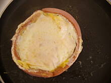 Fot. sidunka, jajko w parówce