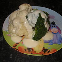 Serowy kalafior z brokułami dla dzieci i nie tylko