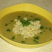 Krem porowo-koperkowy z zacierką