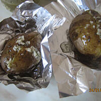 Ziemniaki zapiekane z czosnkiem i tymiankiem