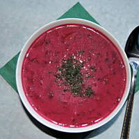 Barszcz czerwony pyszny i pożywny