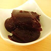 Galaretka z jeżyn z bazylią