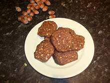 Fot. milaloveam, Czekoladowe ciasteczka z orzechami