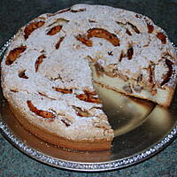 Gruszki (jabłka) w cieście bezowo-biszkoptowym. Tanie i łatwe!