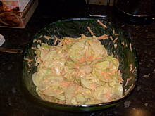 Fot. milaloveam, Sałatka z kapusty lodowej