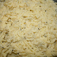 Ziemniaczane puree za śmietaną i szczypiorkiem