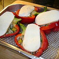 pieczony indyk i papryka nadziewana