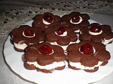 Fot. bozena28, Ciasteczka kakaowe z mleczną masą