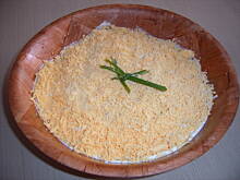 Fot. tysia827, Sałatka warstwowa z tuńczykiem,jajkiem i żółtym serem