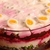 sałatka warstwowa z buraków