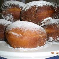 Wspaniałe pączki prawdziwie domowe