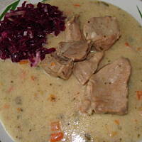 Bitki wieprzowe w białym sosie