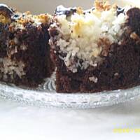 Ciasto kakaowe z kokosowymi kulkami