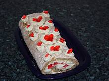 Fot. margola, rolada orzechowa z bitą śmietaną