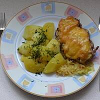 Karkówka z blaszki zapiekana z serem i kapustką