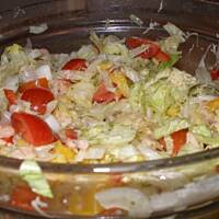 świeża sałatka z krewetkami(rakami)