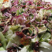 Sałata z sosem winegret