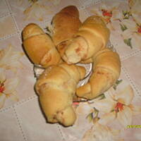 Pyszne drożdzowe rogaliki