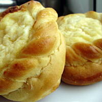 Bułeczki z serem, drożdżowe