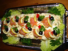 Fot. marika, Sałatka jarzynowa z wędzonym łososiem