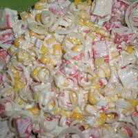 sałatka przepyszna z paluszków krabowych surimi