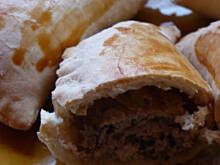 Fot. arabis, Mięsno pieczarkowe pierogi z pieca