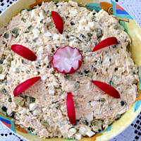 Sałatka z wędzonej makreli