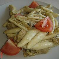 Makaron cortecce z pesto