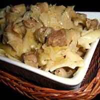 Łazanki z kapustą mięsem i pieczarkami