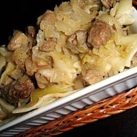 Łazanki z kapustą mięsem i pieczarkami