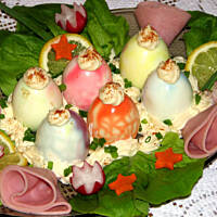 Kolorowe jajka na twardo