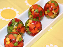 Fot. beataoh, Wielkanocne jajka- warzywa w galarecie