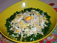 Fot. niebieska-różyczka, Sałatka jajeczna z białym serem i szynką