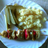 Kurczak na patyku (szaszłyk)