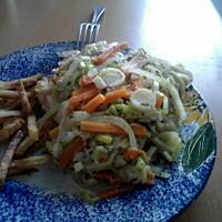 Mintaj w ziołowym kremie i warzywach